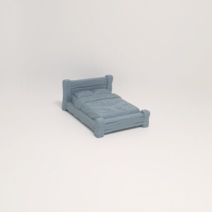Looped Quilt Wooden Bed
